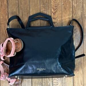 Anna Paola Italy tote bag Black Leather small zip top crossbody strap